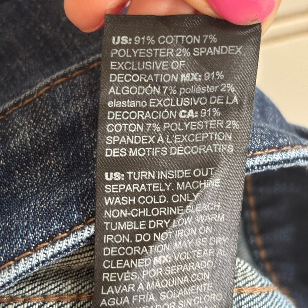 WHBM Everyday Soft Floral Embroidered High Rise Straight Jean - Picture 12 of 12